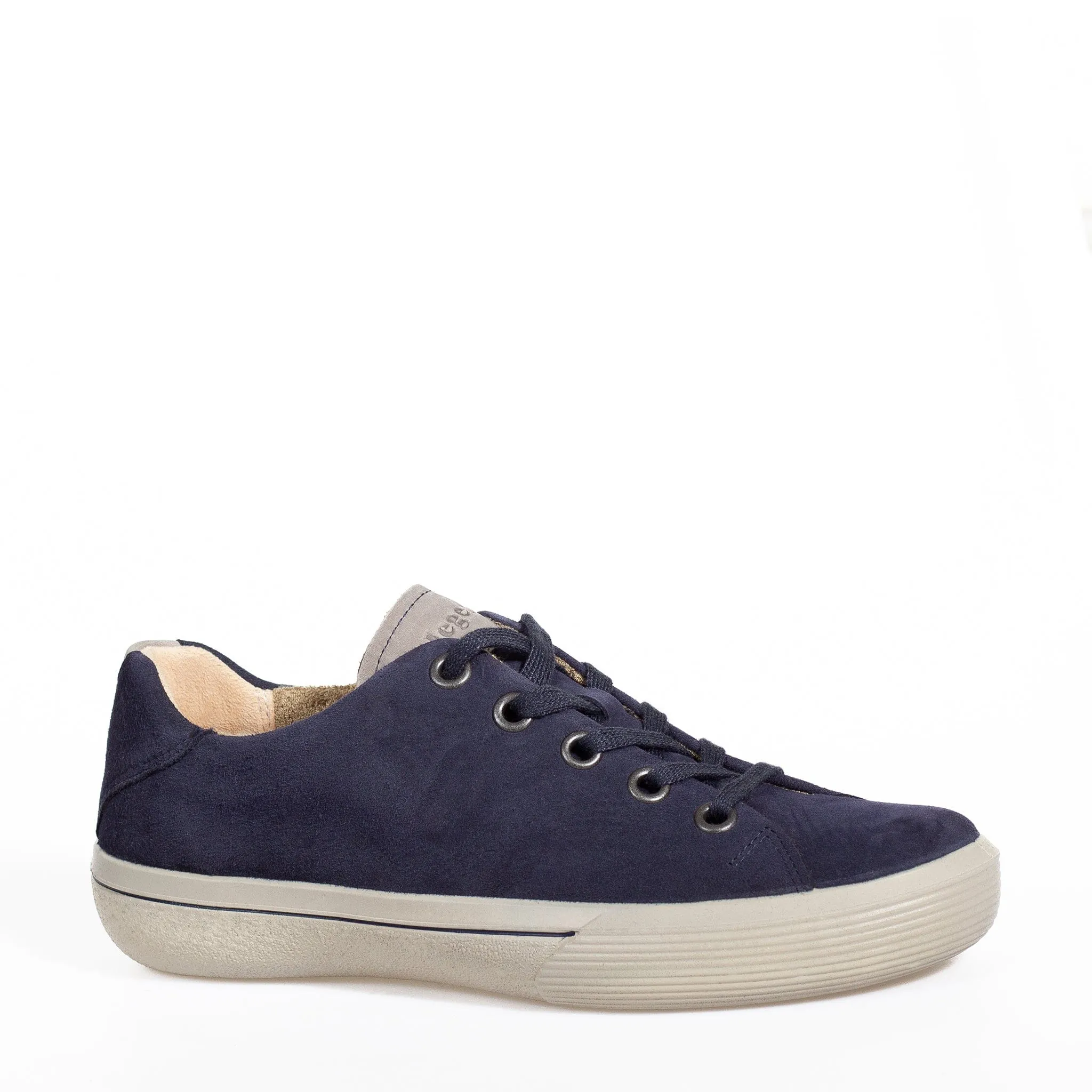 116 NAVY SUEDE