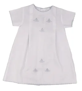 Auraluz Short Sleeve Day Gown w/Boats