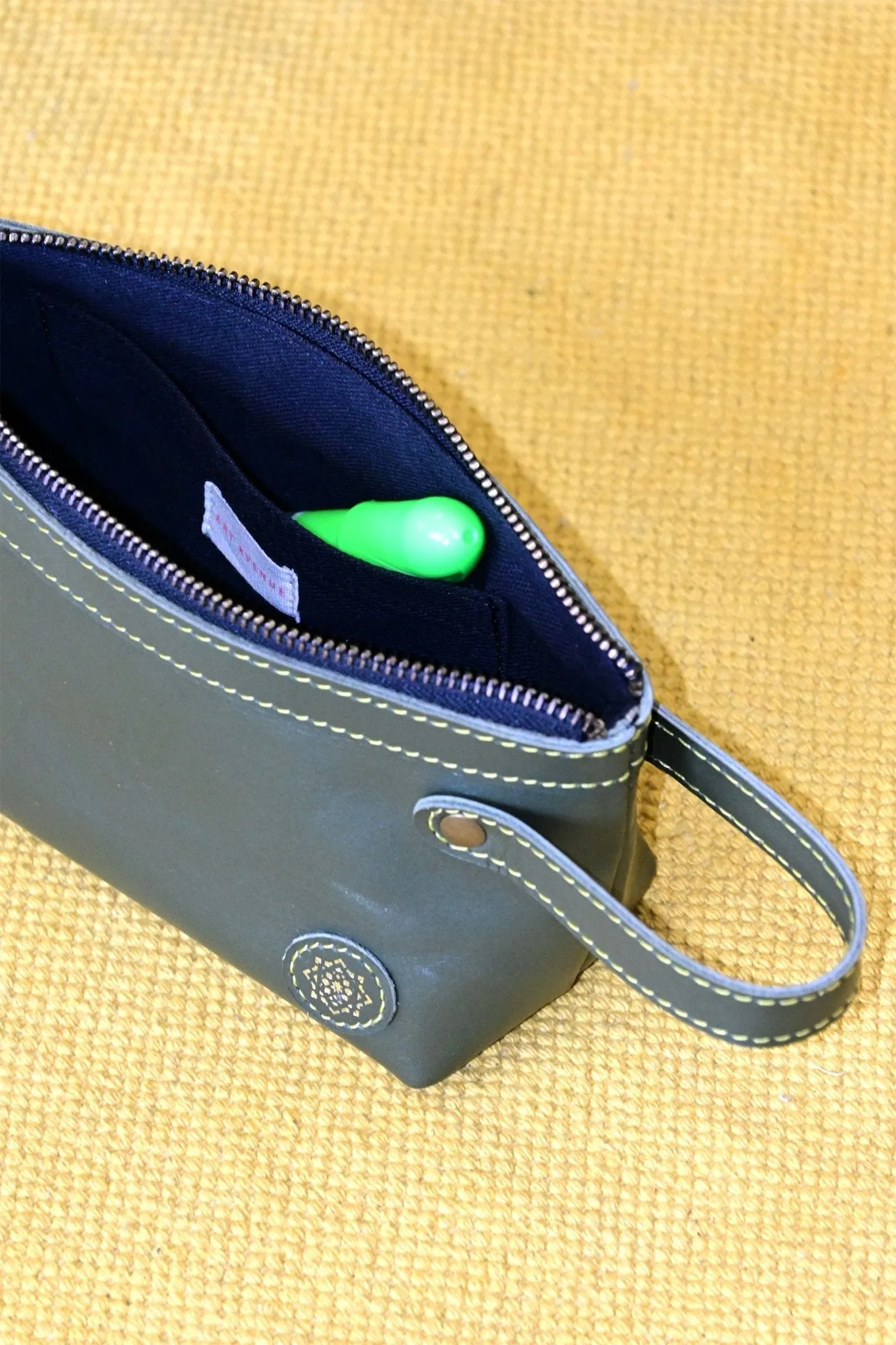 FLISK - LEATHER POUCH