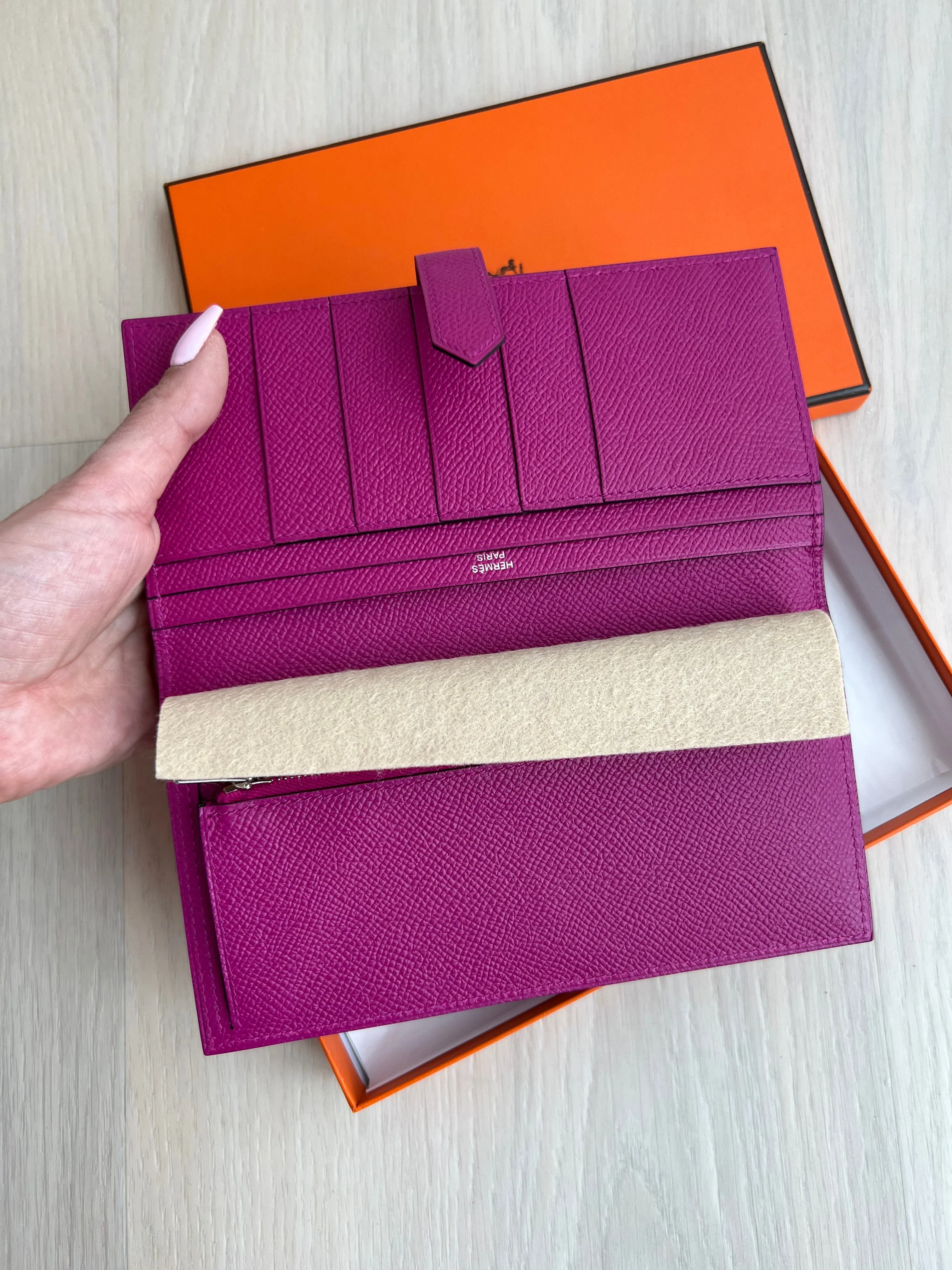 Hermes Bearn Wallet