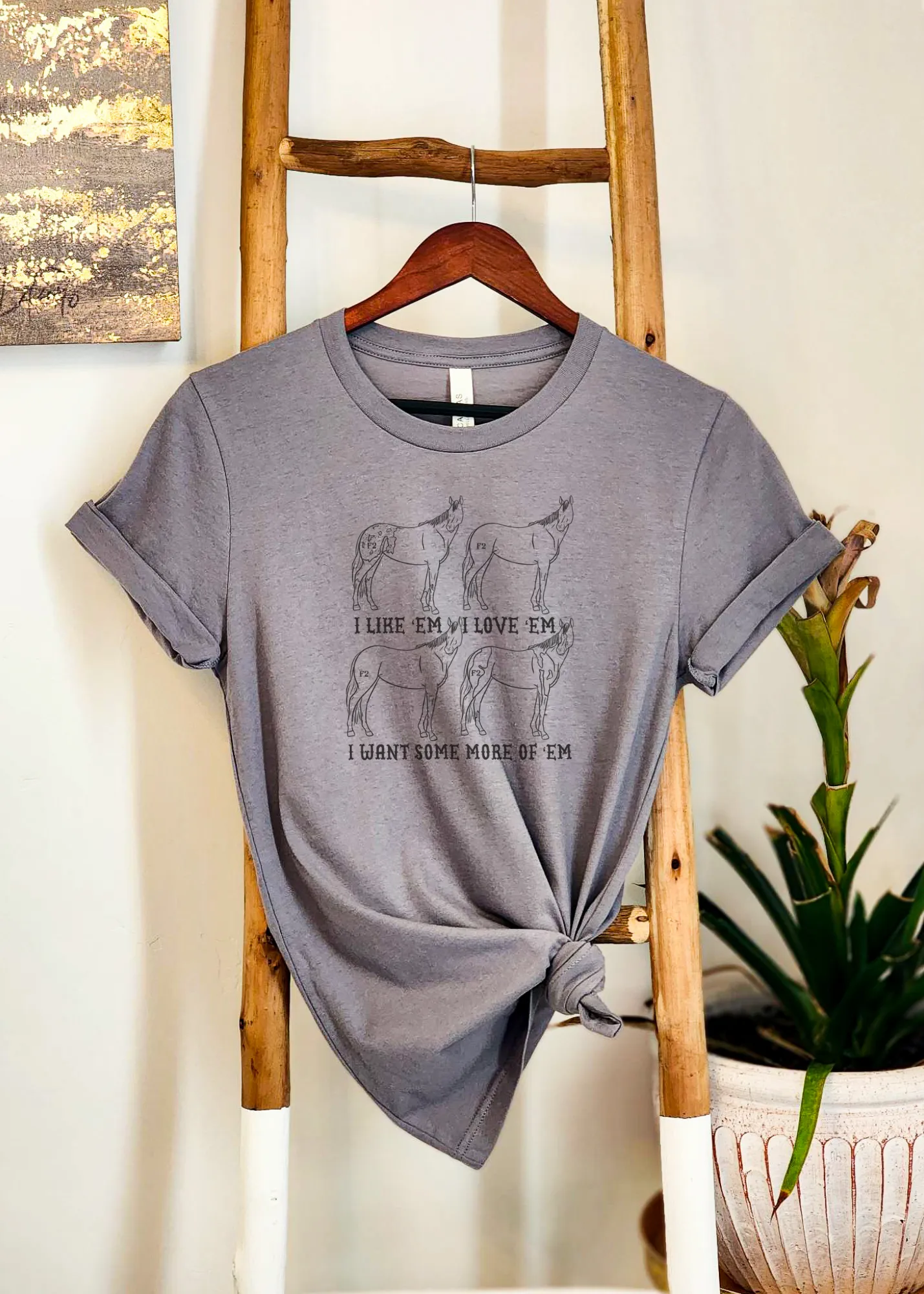 Horse I like 'em, I love 'em Short Sleeve Tee [4 colors]