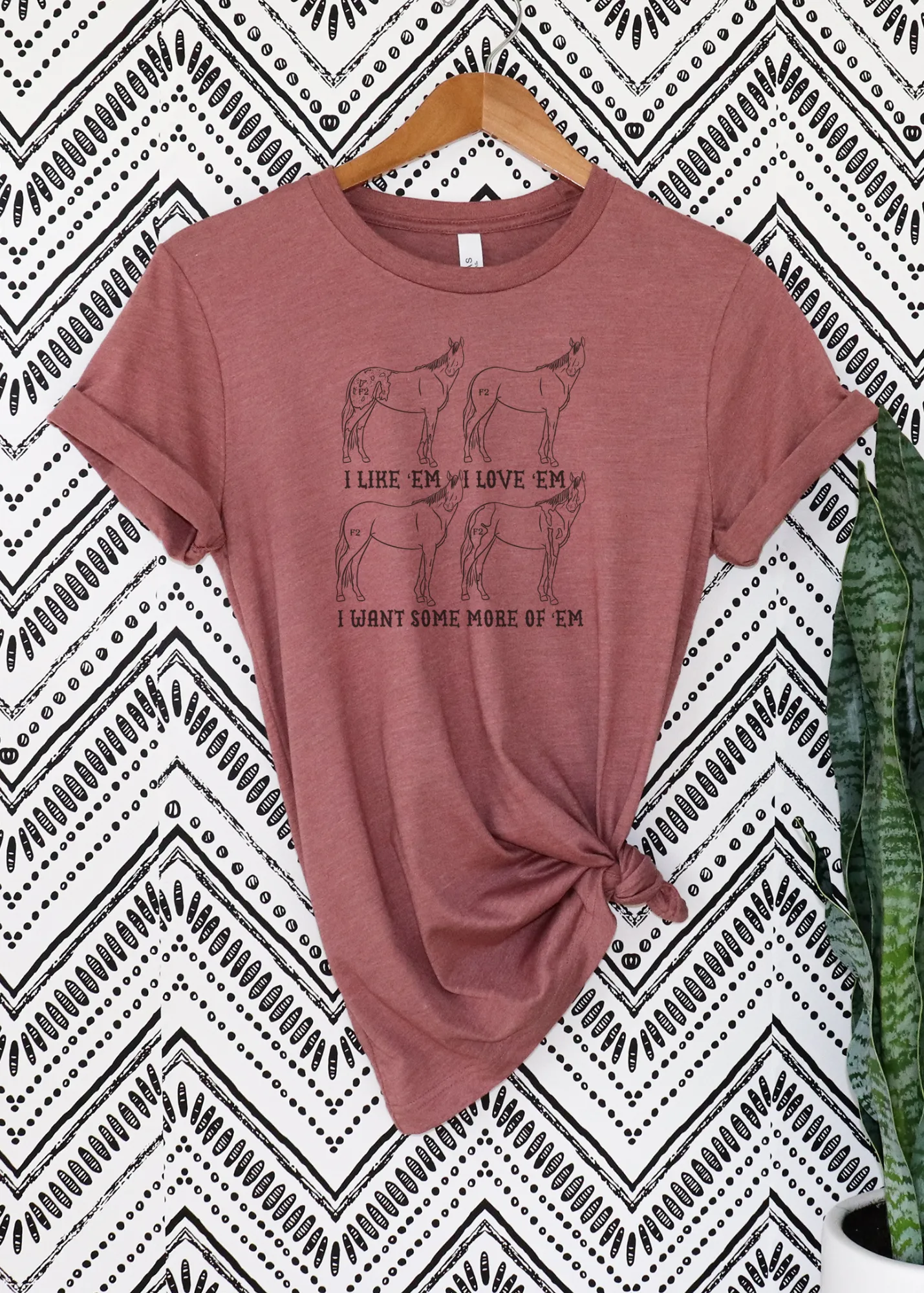 Horse I like 'em, I love 'em Short Sleeve Tee [4 colors]