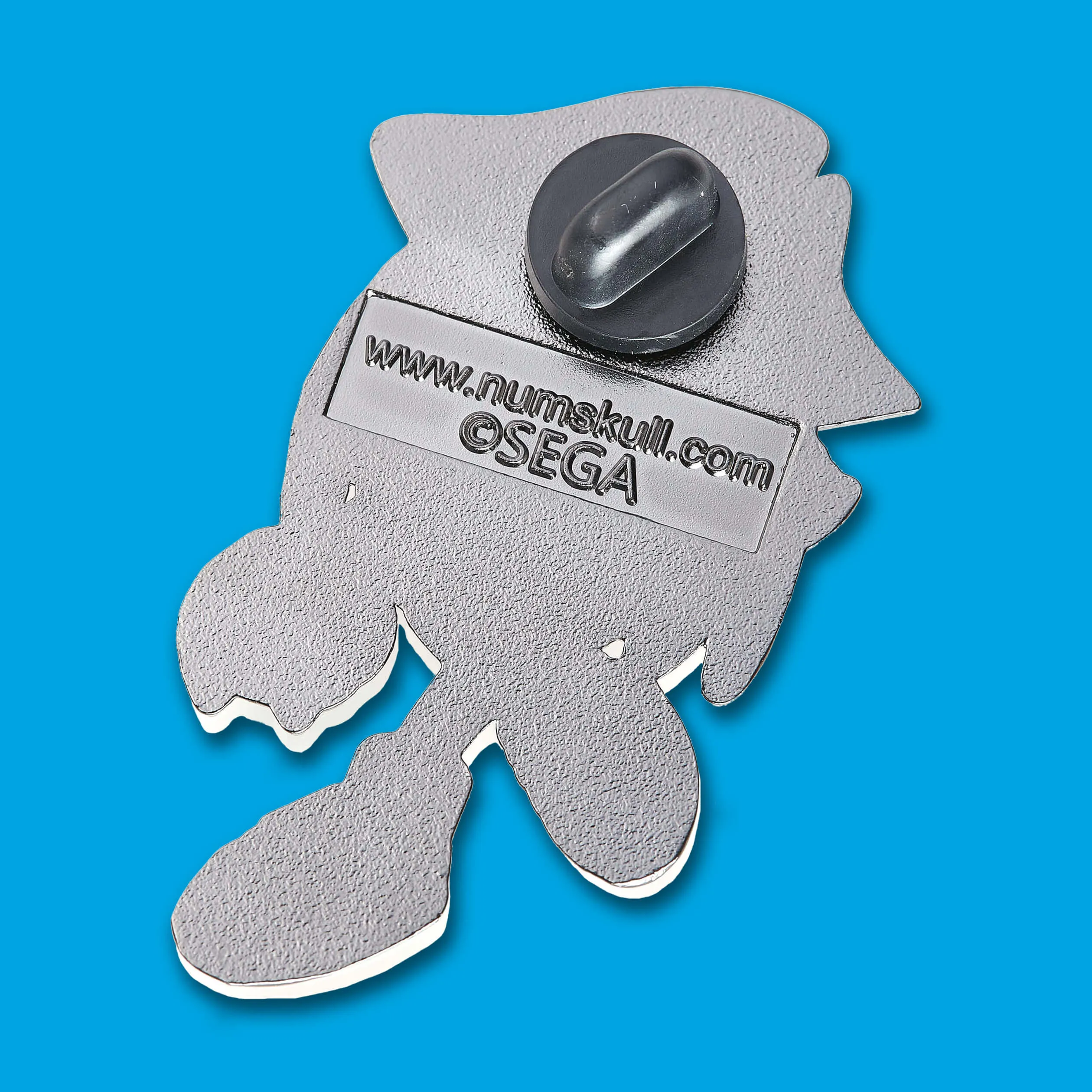 Official SEGA Sonic the Hedgehog Knuckles Pin Badge