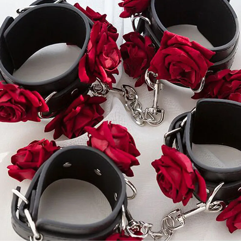 Rose Handcuffs AD11626