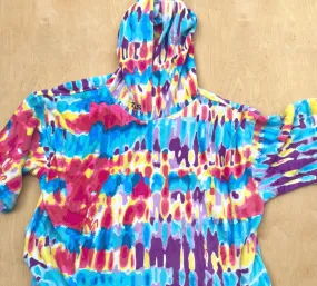 SALE Changing Robe: tie dye