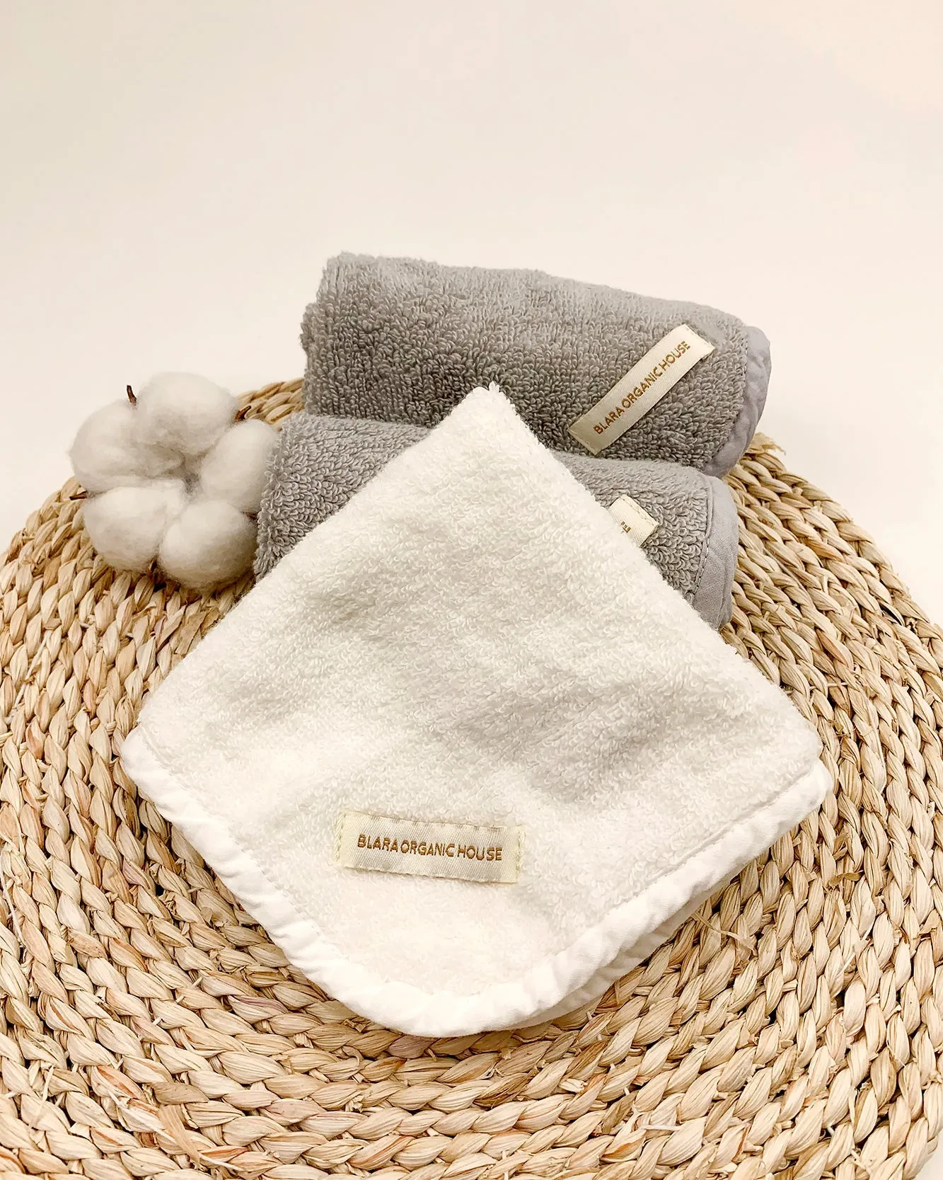 Small Rounded Square Towels (3-pack)